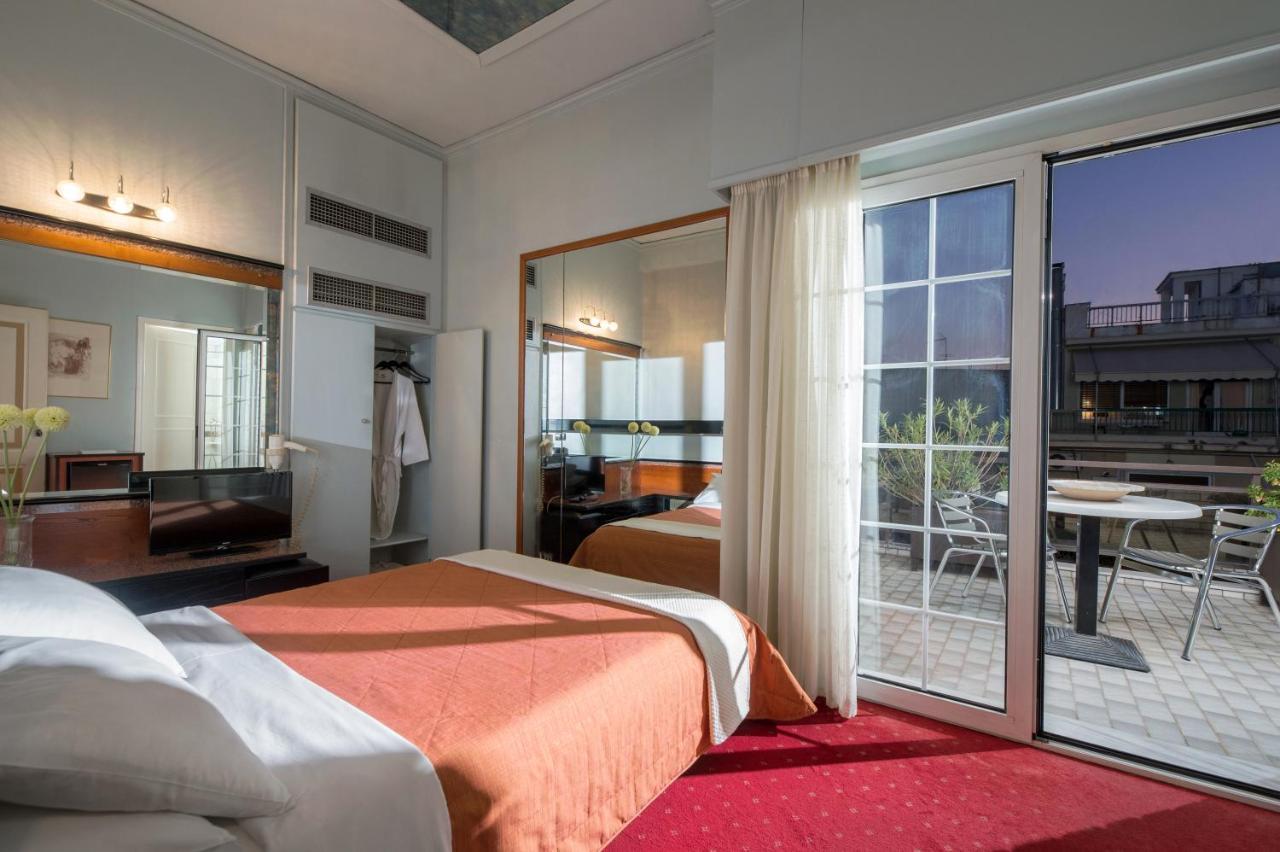 Victory Inn Hotel Athens Ngoại thất bức ảnh