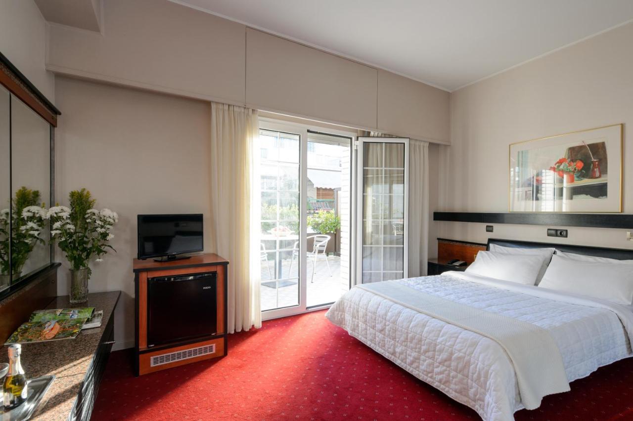 Victory Inn Hotel Athens Ngoại thất bức ảnh